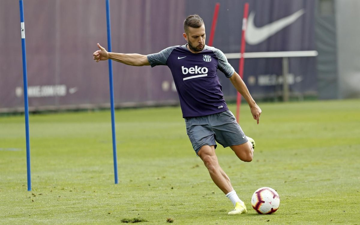 This is how Barça takes aim for target practice