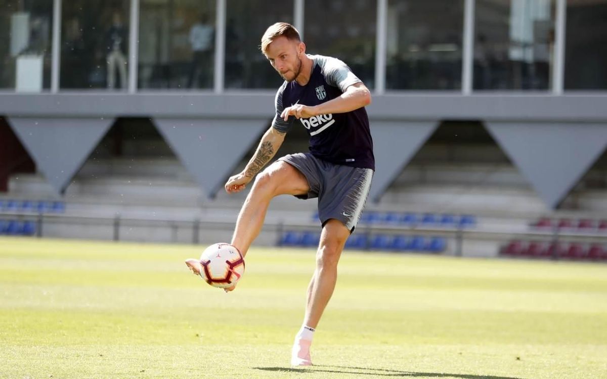 18 man squad without Umtiti