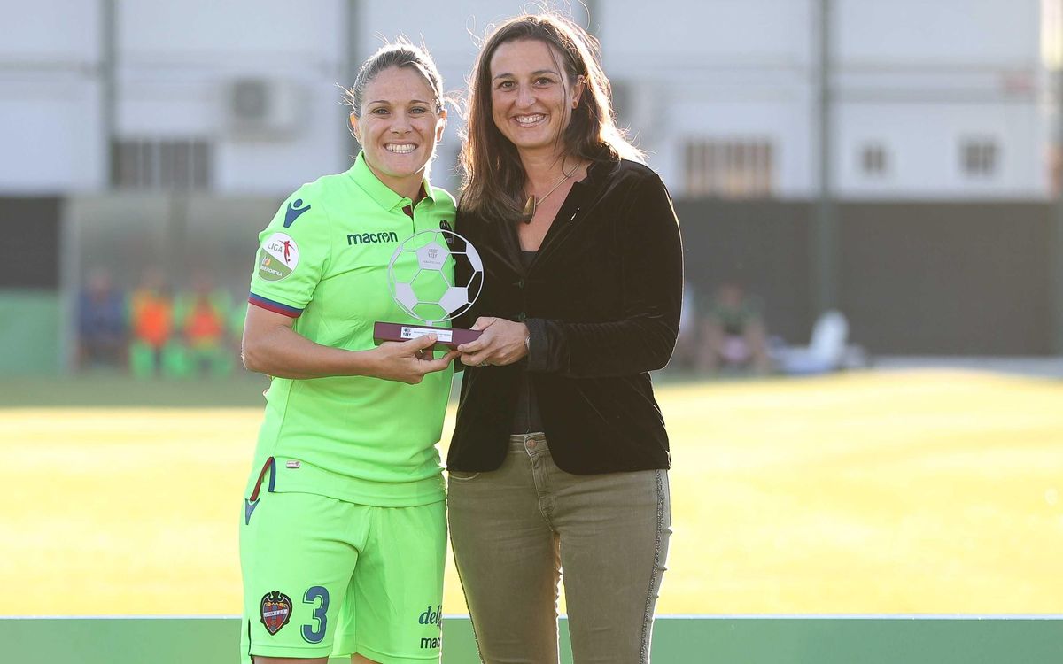 Merecido reconocimiento a Ruth García