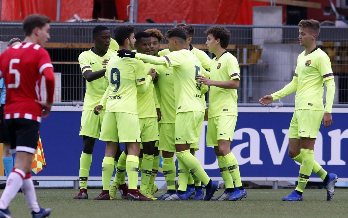 PSV Eindhoven – Juvenil A: Classificats com a primers de grup! (1-1)