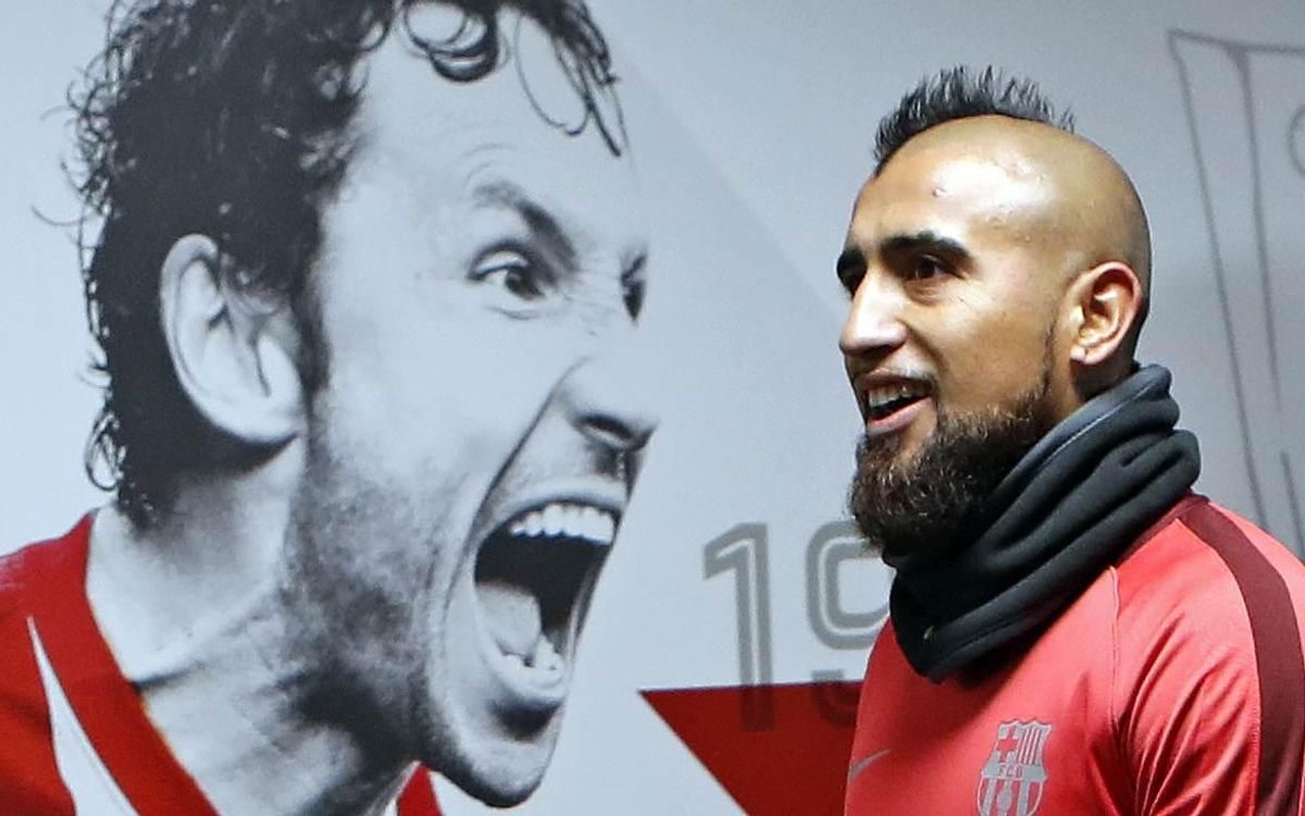 Vidéo - Les coulisses de la victoire du FC Barcelone sur la pelouse du PSV