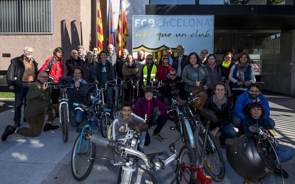 mini_2018-11-24 EXPLICACIO ESPAI BARÇA PEDALADA URBANISTES 001.jpg