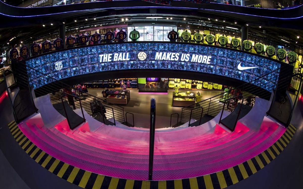 MERCHANDISING PRODUCTS