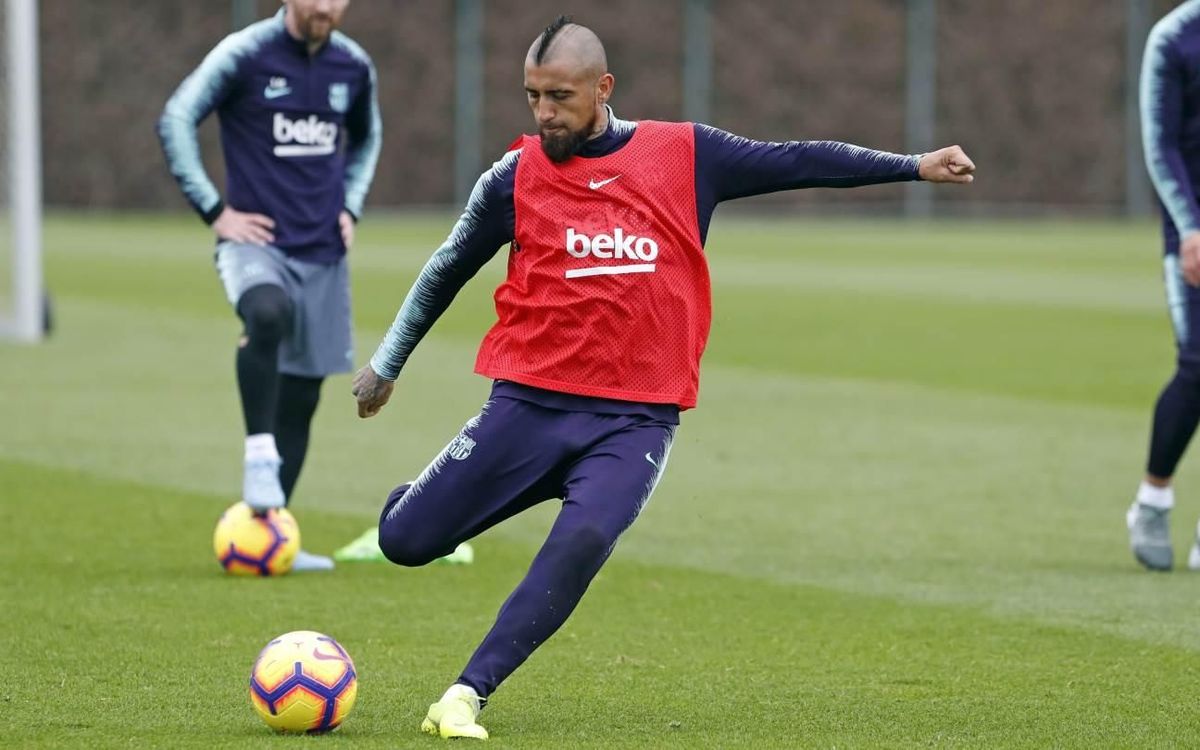 Arturo Vidal, late exclusion against Cultural