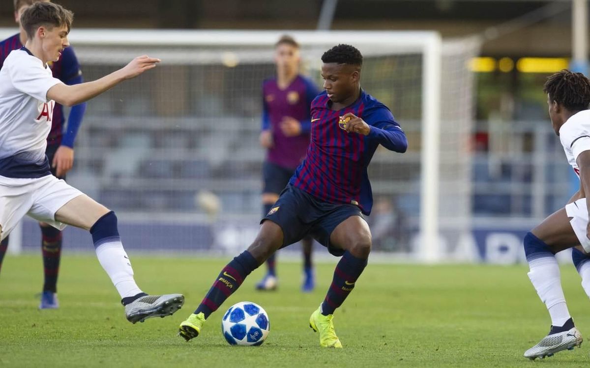 Juvenil A - Tottenham: Derrota sense conseqüències (0-2)
