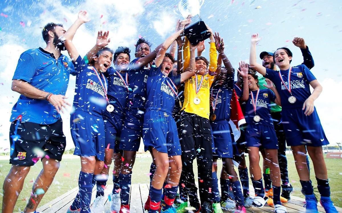 Belletti, padrí del Torneig Barça Academy Las Américas Cup més gran de la història