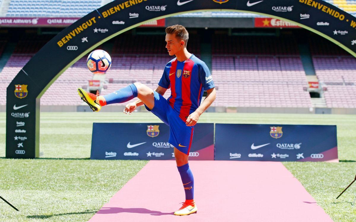 Denis Suárez ya viste de azulgrana