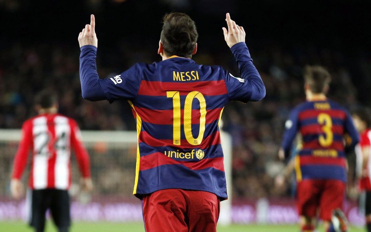 Ocho años de Leo Messi con el '10'