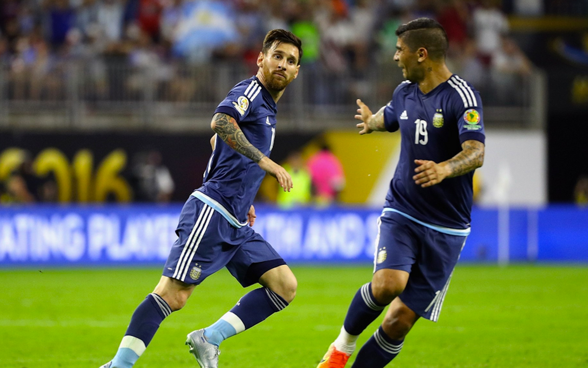 Messi i Mascherano accedeixen a la final de la Copa Amèrica Centenari amb un ‘10’ excels
