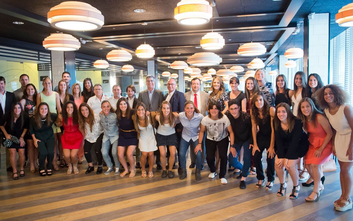 Cena de fin de temporada del Femenino en el Espai Roma