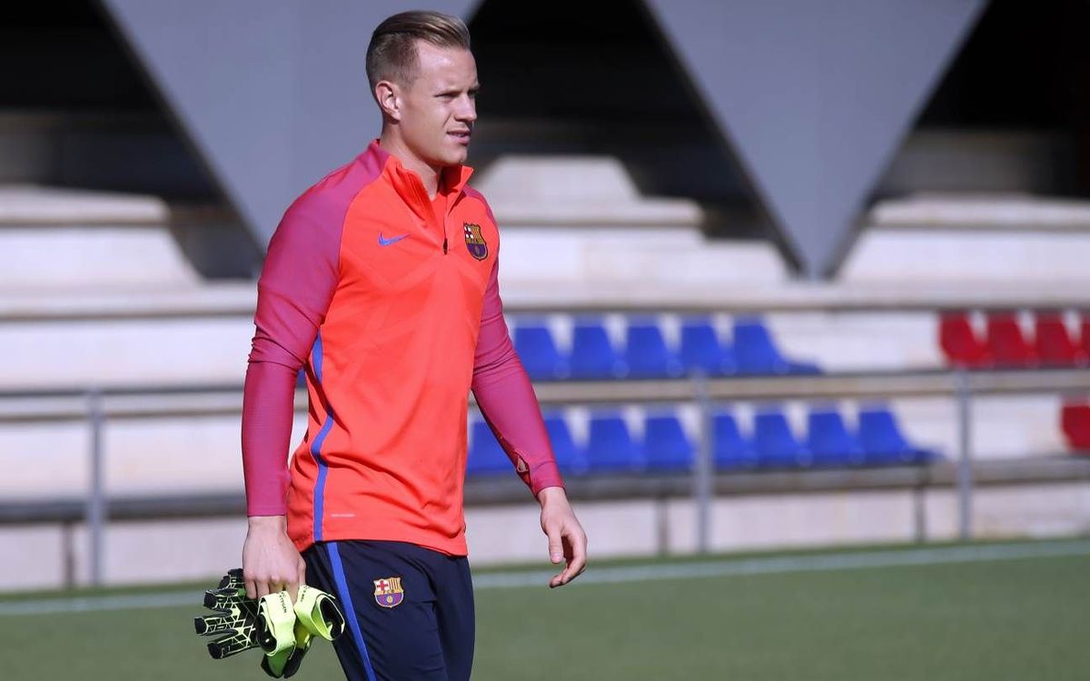 Ter Stegen, baixa per a l'anada de la Supercopa d'Espanya