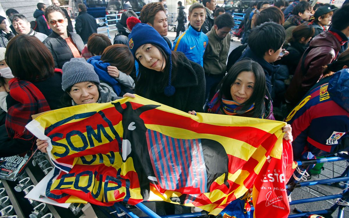 Fans sense límits a l'hotel de concentració