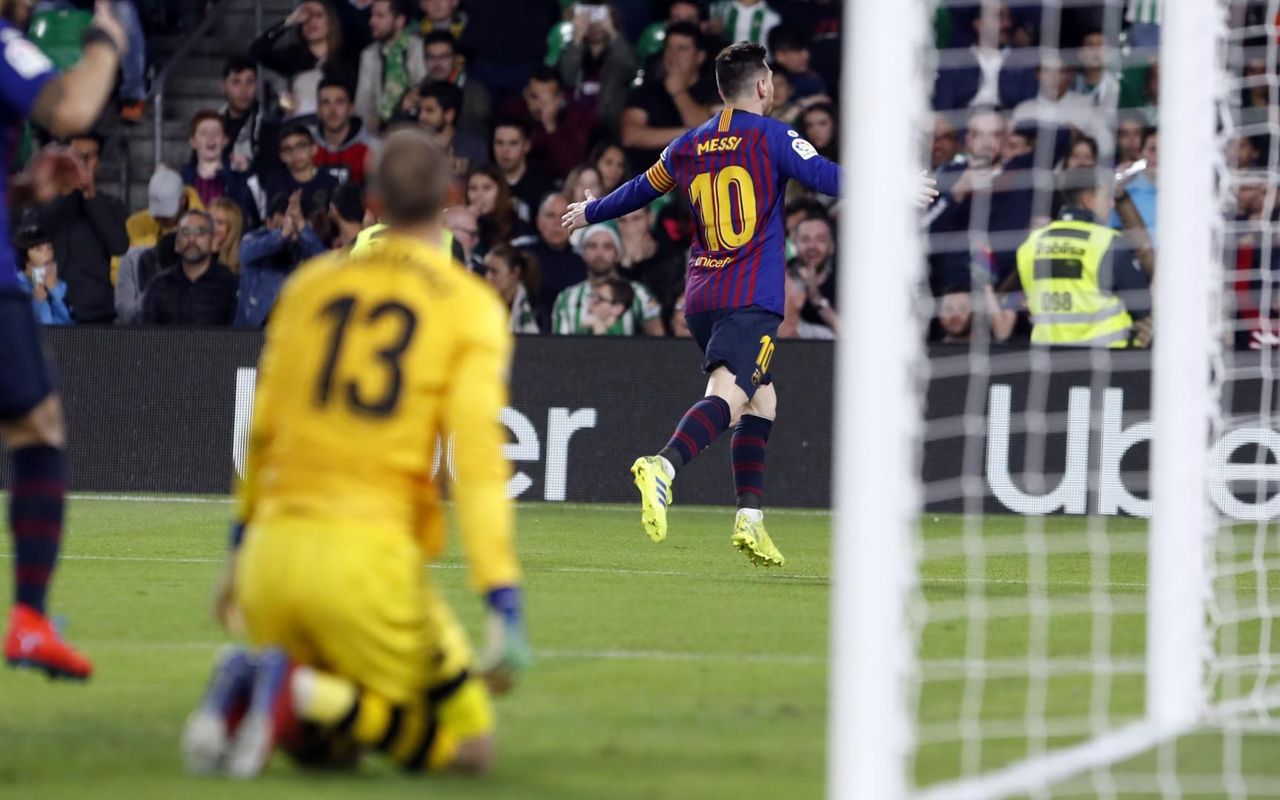 The Goal From Messi That Delighted The Benito Villamarin