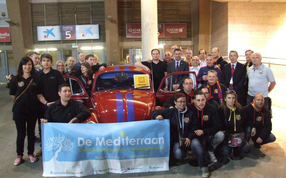 La Penya Fanatiek recorre 1.300 km per la Jana