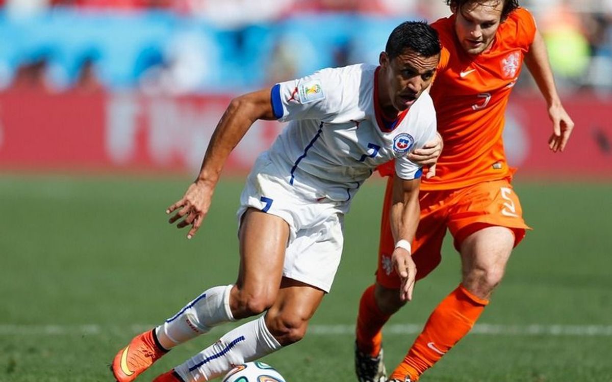Chile pasa como segunda de grupo