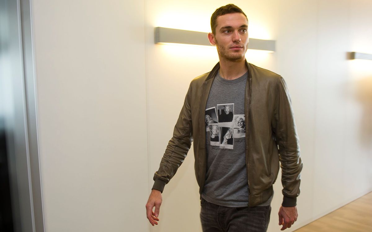 EN DIRECTO - Presentación de Thomas Vermaelen