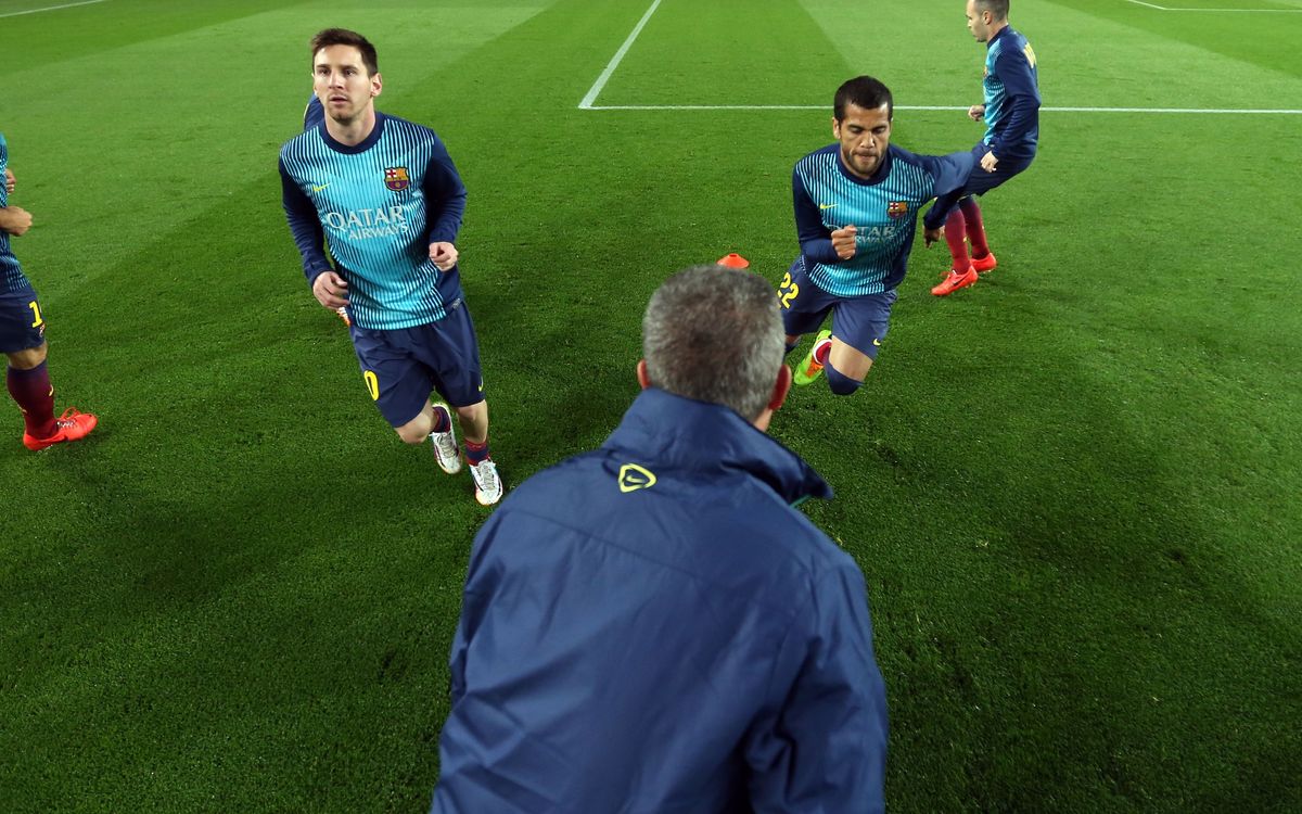 L’escalfament del Barça al Martínez Valero