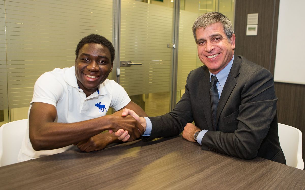 Jean Marie Dongou renova amb el Barça fins al 2017