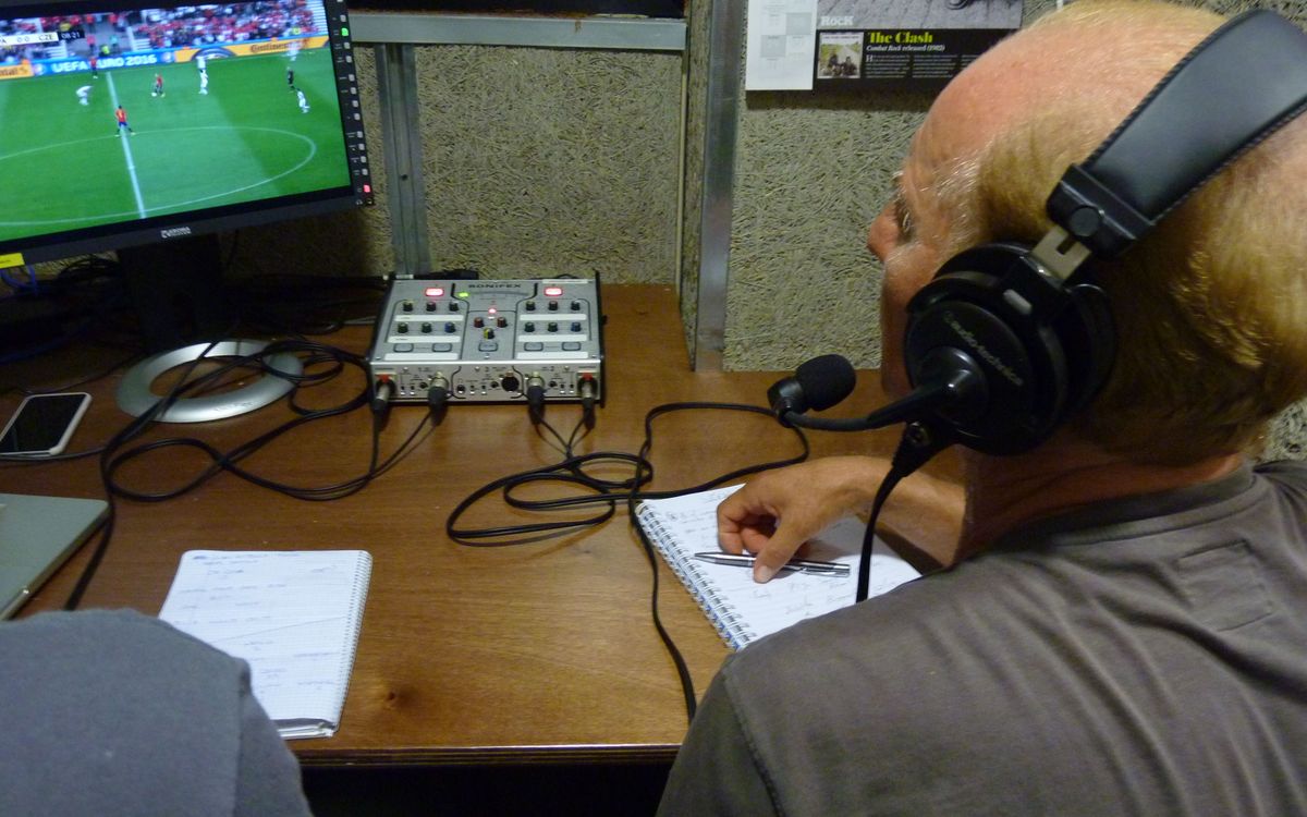 Finaliza el curso de la Agrupació sobre análisis deportivo radiofónico