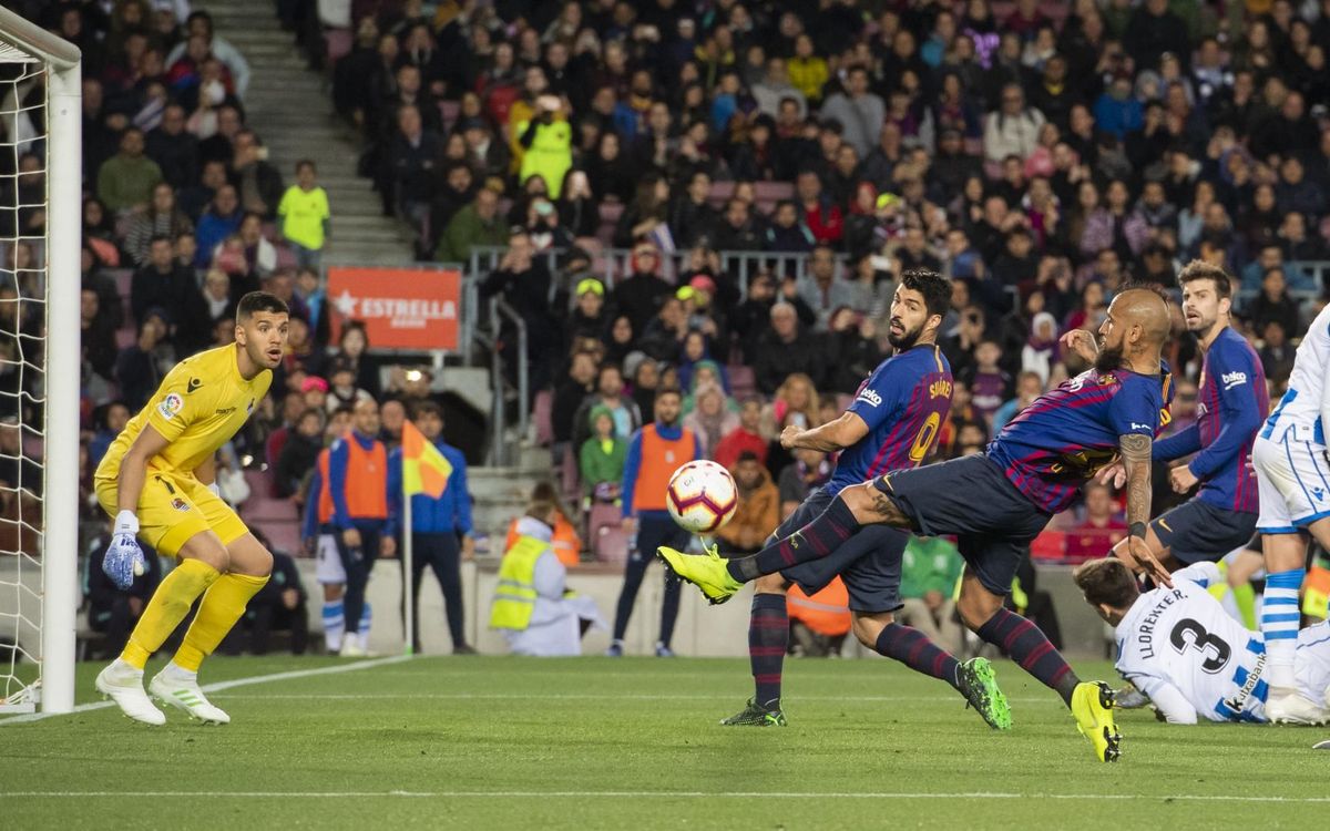 صور مباراة : برشلونة - ريال سوسيداد 2-1 ( 20-04-2019 )  Mini_2019-04-20_FCBvsREIALSOCIETAT_09