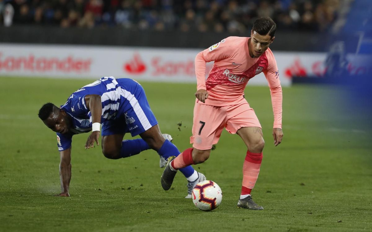 صور مباراة : ألافيس - برشلونة 0-2 ( 23-04-2019 ) Mini__12I7085