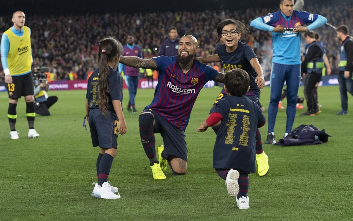 صور مباراة : برشلونة - ليفانتي 1-0 ( 27-04-2019 )  Mini_2019-04-27_FCBvsLLEVANT_43