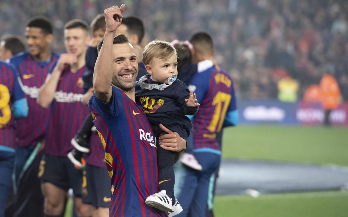 صور مباراة : برشلونة - ليفانتي 1-0 ( 27-04-2019 )  Mini_2019-04-27_FCBvsLLEVANT_56