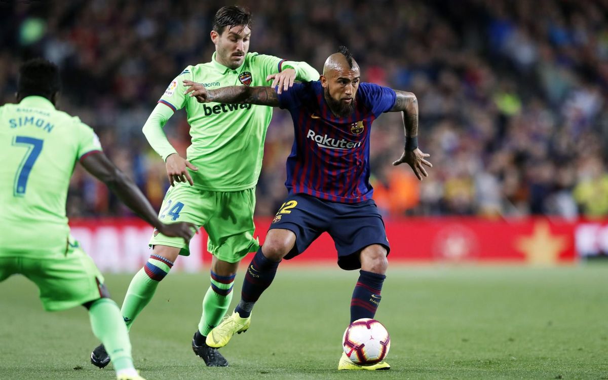 صور مباراة : برشلونة - ليفانتي 1-0 ( 27-04-2019 )  Mini_2019-04-27-BARCELONA-LEVANTE-20