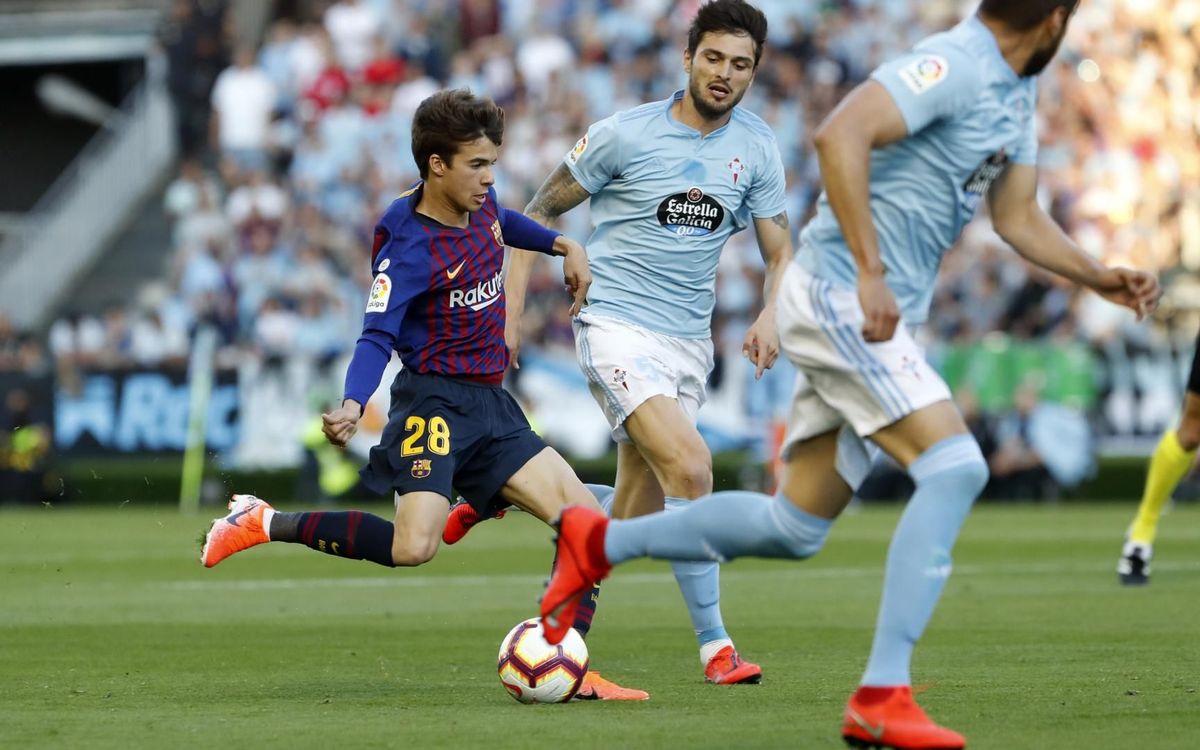صور مباراة : سيلتا فيغو - برشلونة 2-0 ( 04-05-2019 ) Mini_2019-05-04-CELTA-BARCELONA-18