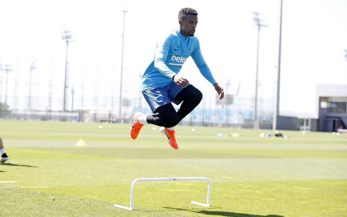 Nélson Semedo se incorpora al grupo