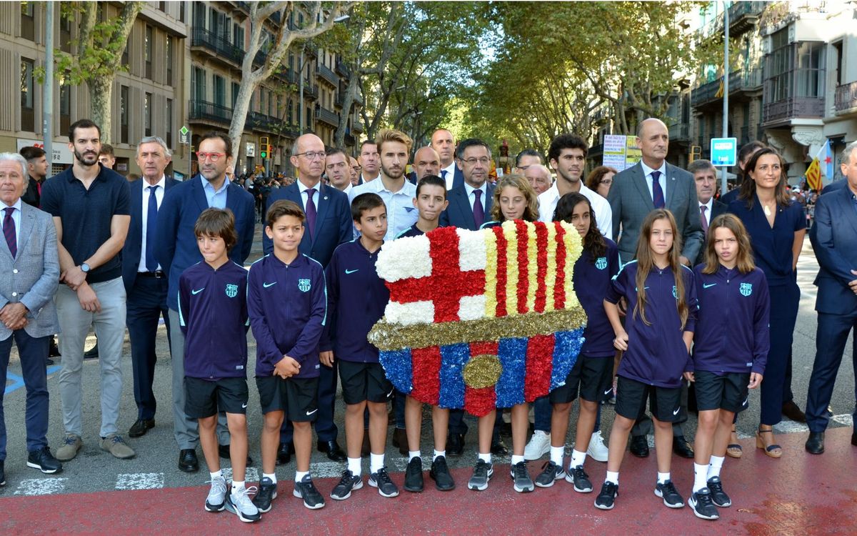 L’ABJ participa de l’ofrena floral de La Diada amb el FC Barcelona