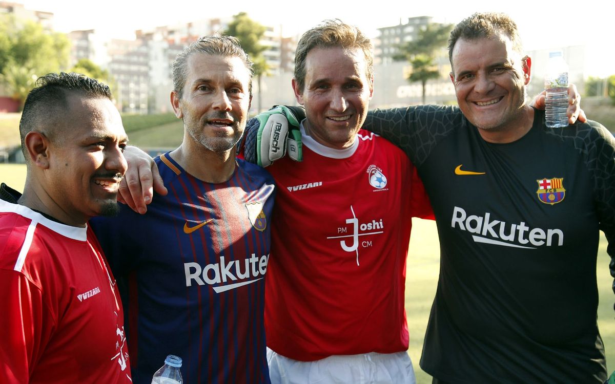 Jugar amb els exjugadors del FCB, tota una experiència