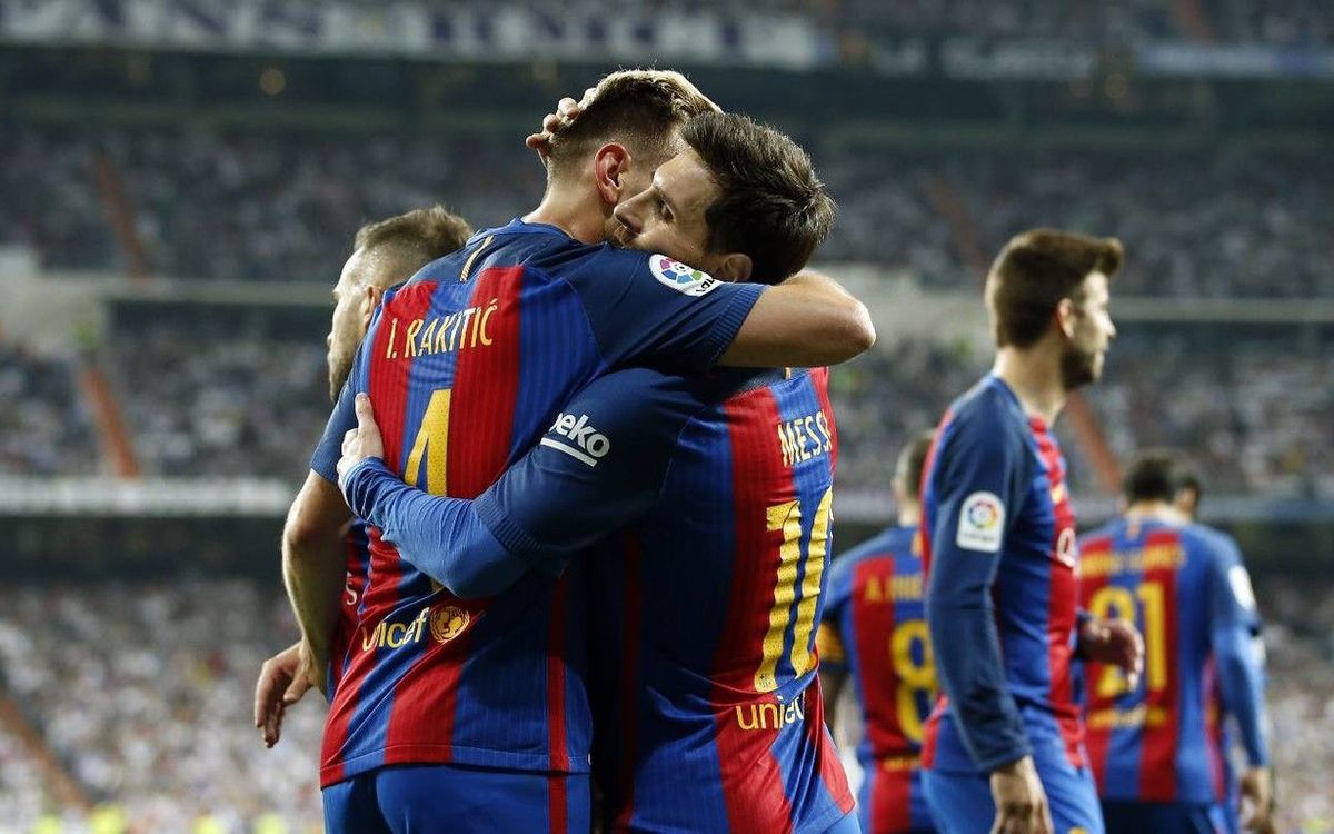 Els exjugadors del Barça veuran el Clàssic amb infants ingressats a Vall d’Hebron