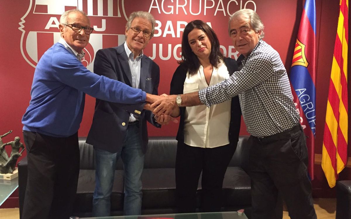 L’Agrupació pacta avantatges amb Halcón Viatges