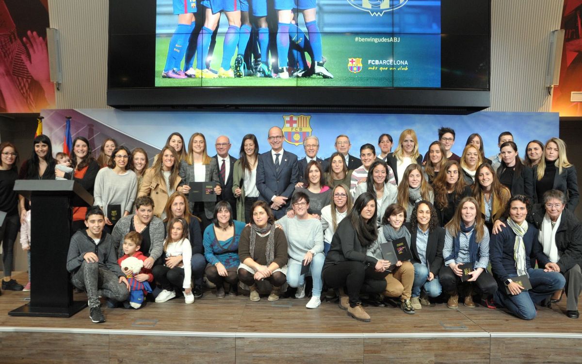 L’Agrupació dóna la benvinguda a 52 noves sòcies jugadores i exjugadores del Club