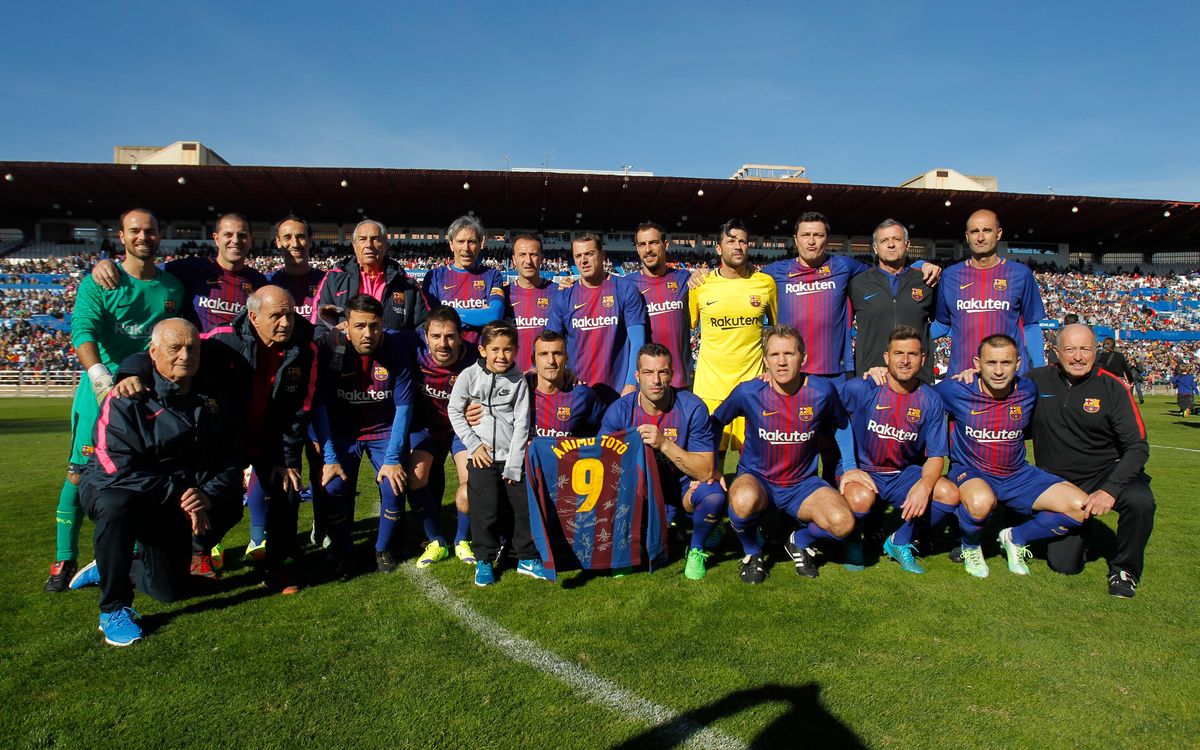 El cáncer, el único derrotado en el partido de Aspanoa