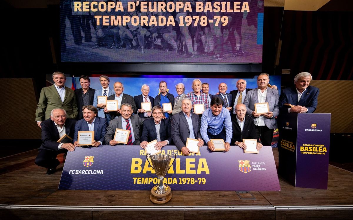 El FC Barcelona i l'ABJ homenatgen els 40 anys de Basilea 1979