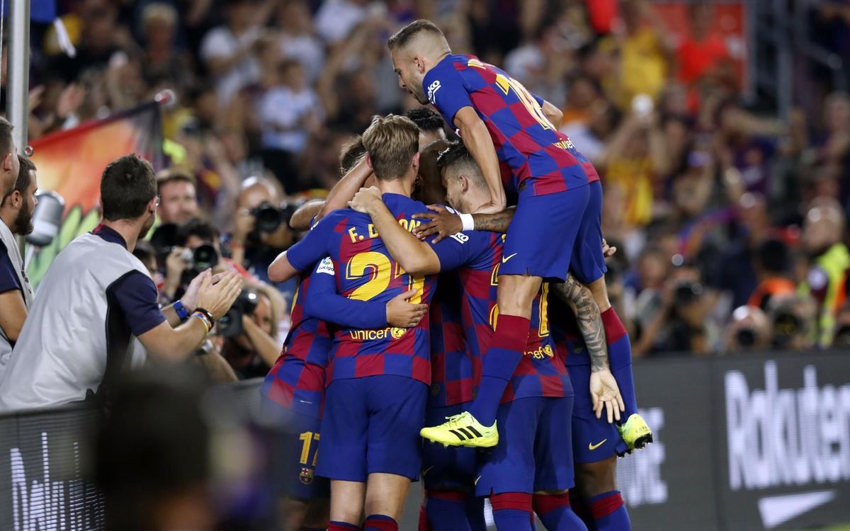 صور مباراة : برشلونة - بيتيس 5-2 ( 25-08-2019 )  Mini_2019-08-25-BARCELONA-BETIS-33